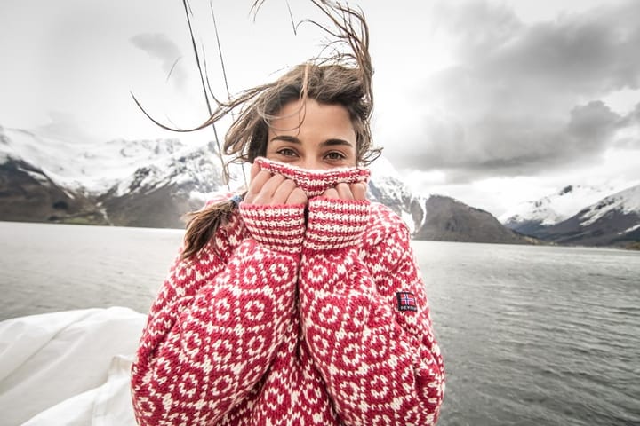 Devold Svalbard Sweater High Neck Offwhite/Anth. Devold Devold Svalbard Sweater High Neck Offwhite/Anth. Devold