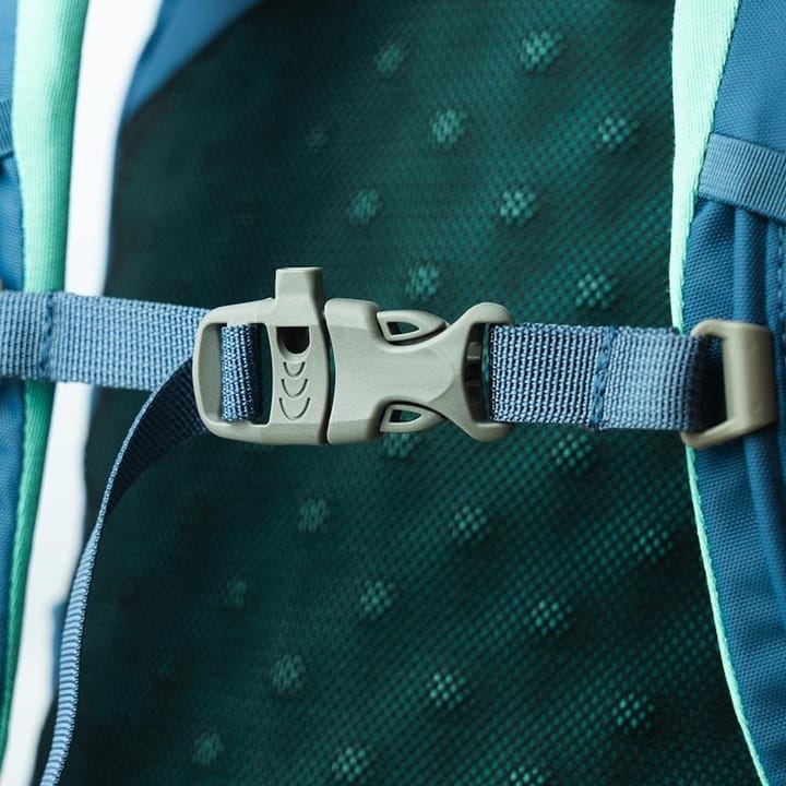 Osprey Jet 18 Cosmic Red Osprey Backpacks and Bags Osprey Jet 18 Cosmic Red Osprey Backpacks and Bags