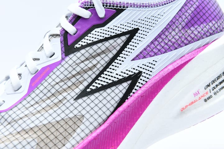 361° Flame W White/Neon Purplevine 361° 361° Flame W White/Neon Purplevine 361°